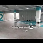 Happy Inn Exclusive Studio, Self Check In, Parking